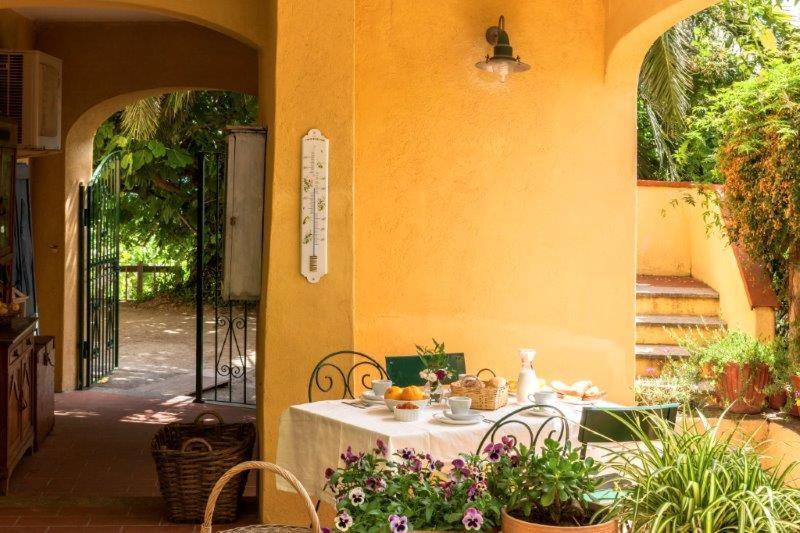 Agriturismo La Selva Hotel Finale Ligure Exterior photo